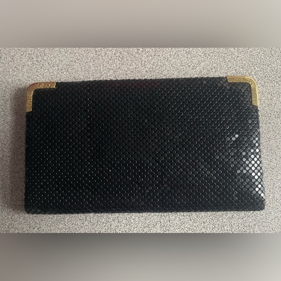 Veneto Black Mesh With Gold Toned Metal Frame Corners - Picture 2 of 9